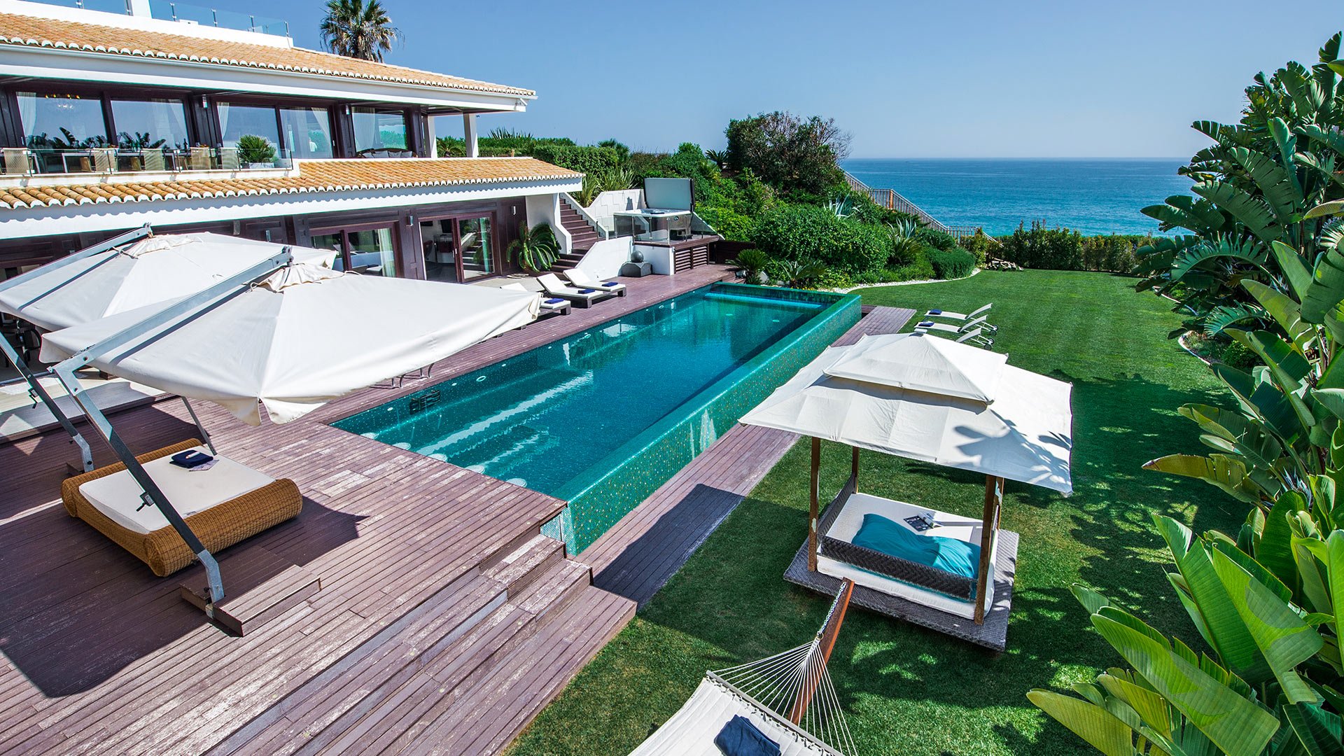 Luxury villa rentals Albufeira Algarve Portugal: the TOP