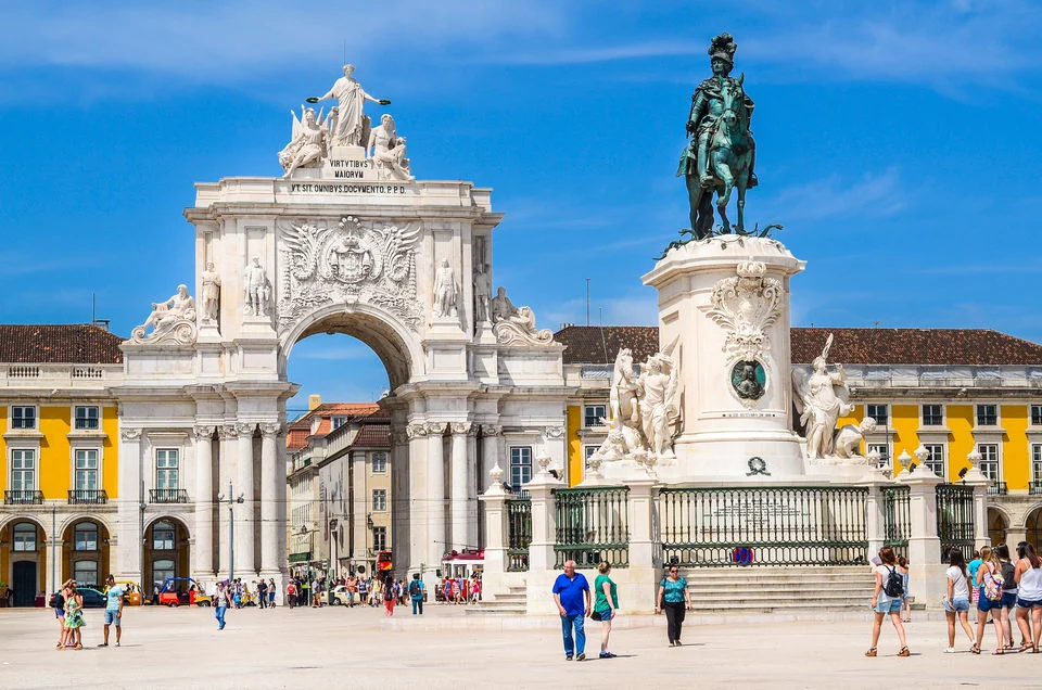 guided tour of Lisbon's sights