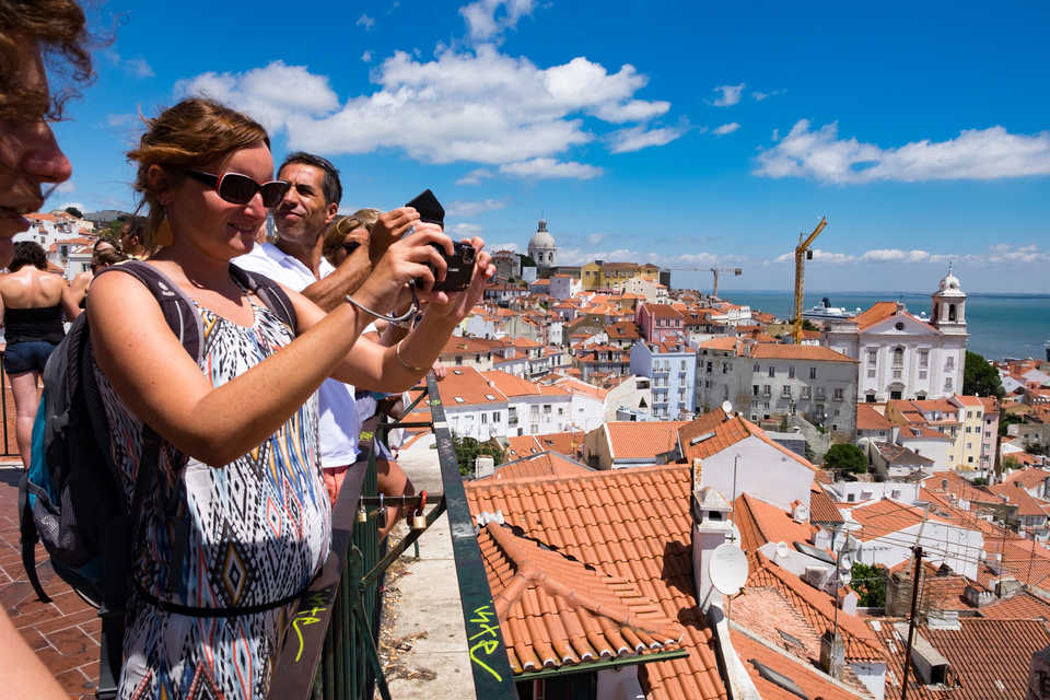 guided tour of Lisbon