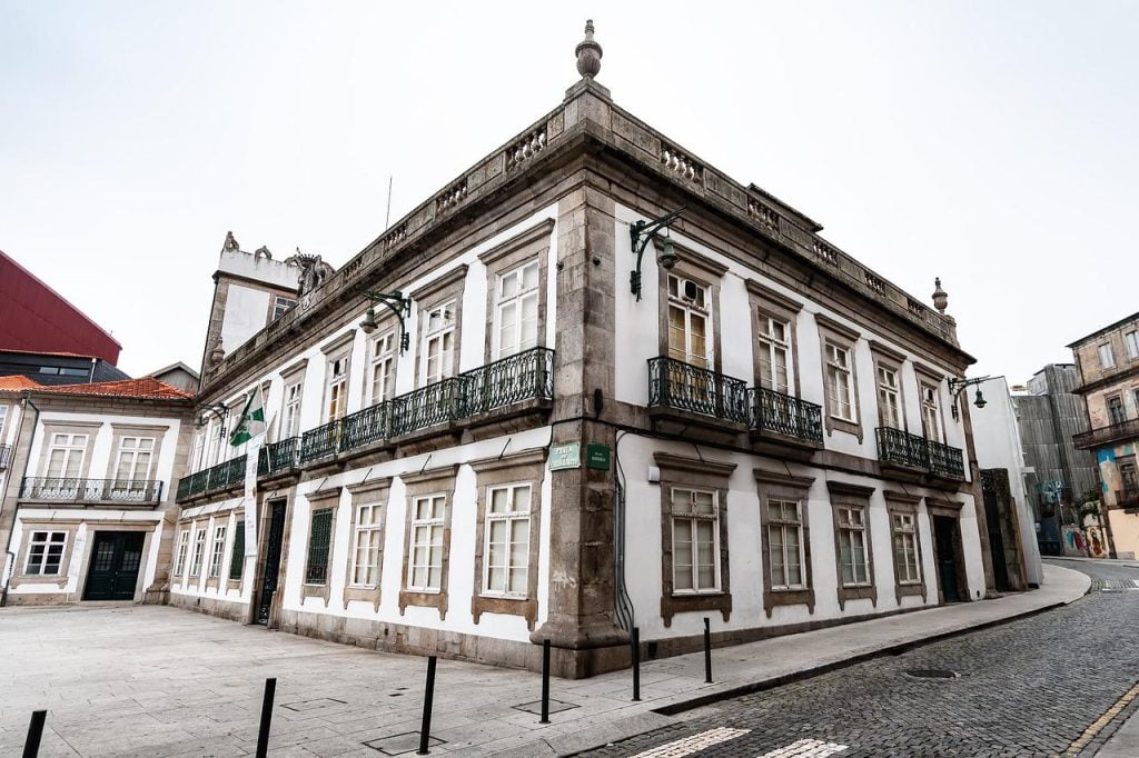 sell-your-property-in-portugal-with-confidence