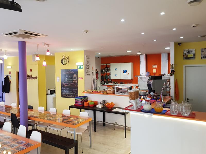lisbon youth hostel