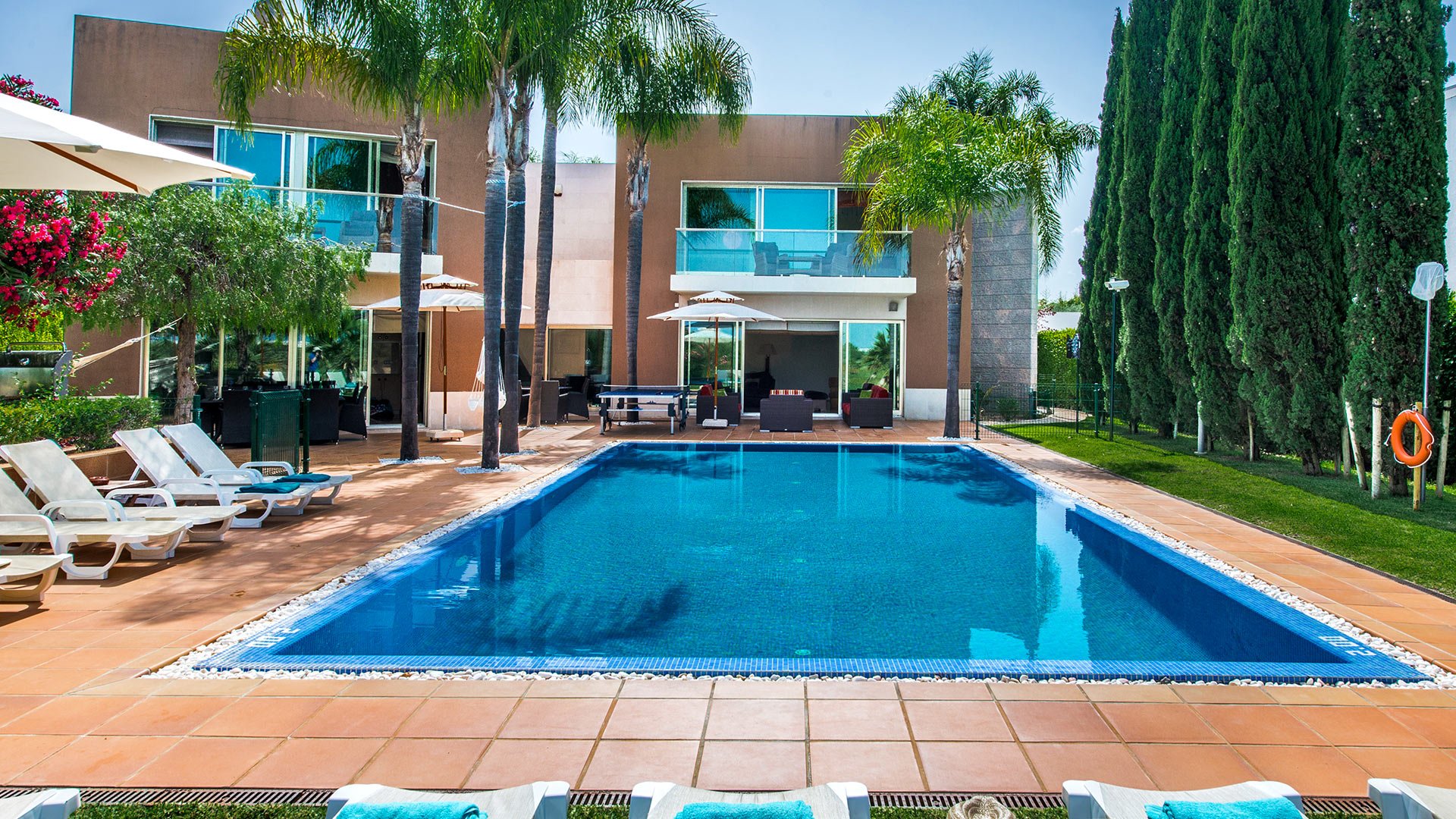 Lana, luxury villa for rent in Vilamoura in algarve