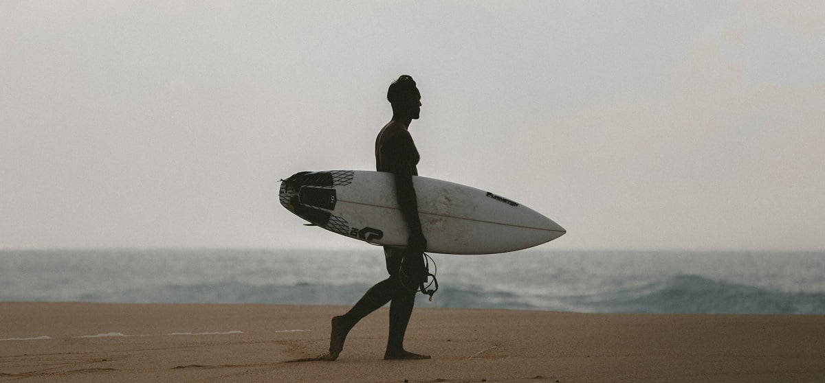 Faire du surf a Lisbonne